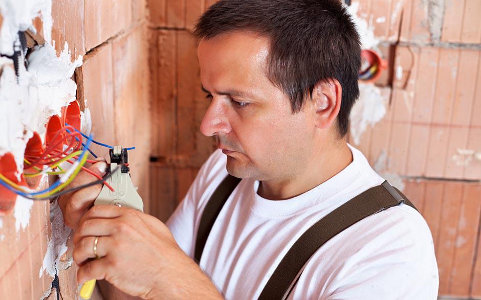 artisan électricien Houdan