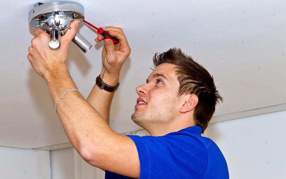 tarif artisan électricien Villeneuve-la-Garenne